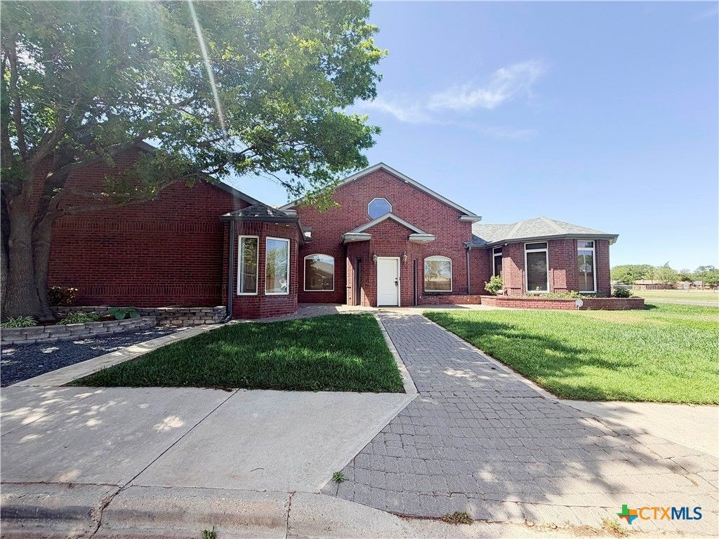 Photo of 5602 Orlando Avenue, Lubbock, TX 79413 (MLS # 610434)