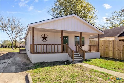 A home in Yoakum