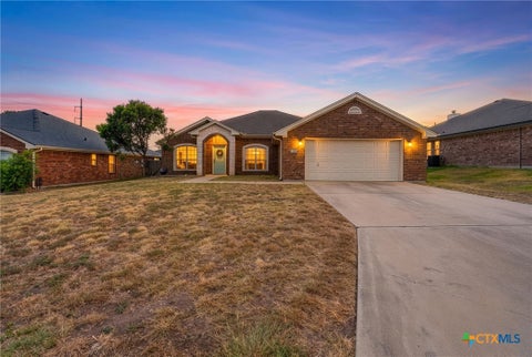 Photo of 706 Wagon Wheel Dr, Harker Heights, TX 76548 (MLS # 622258)