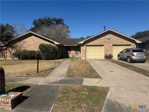 Photo of 608 King Arthur Street, Victoria, TX 77904 (MLS # 608175)