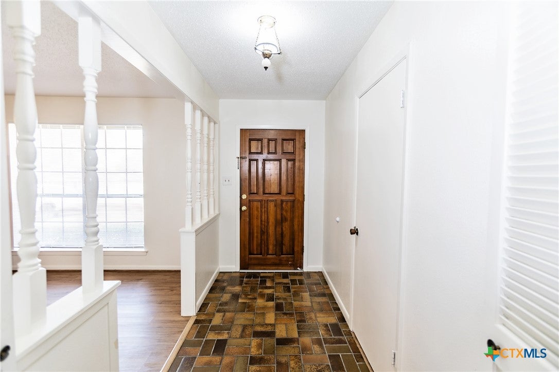 3205 Pin Oak Drive