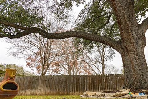 A home in Shiner