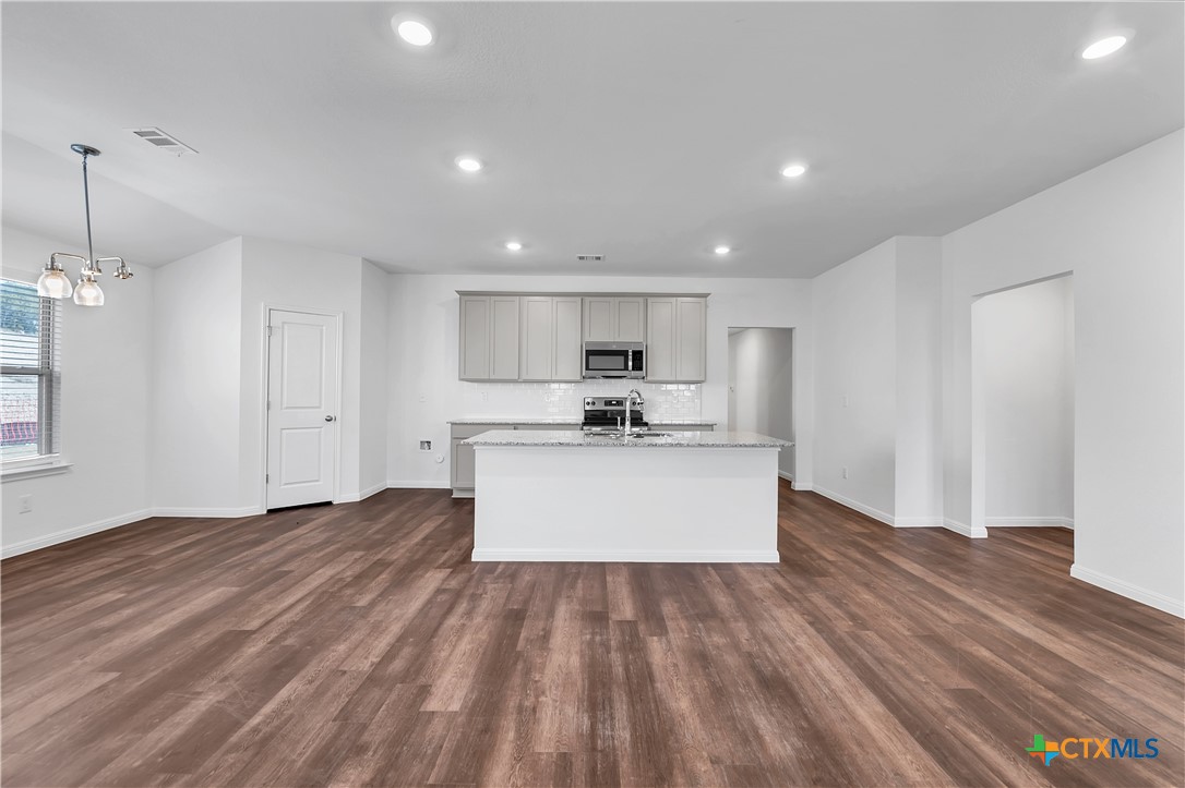 183 Grand Canyon Drive