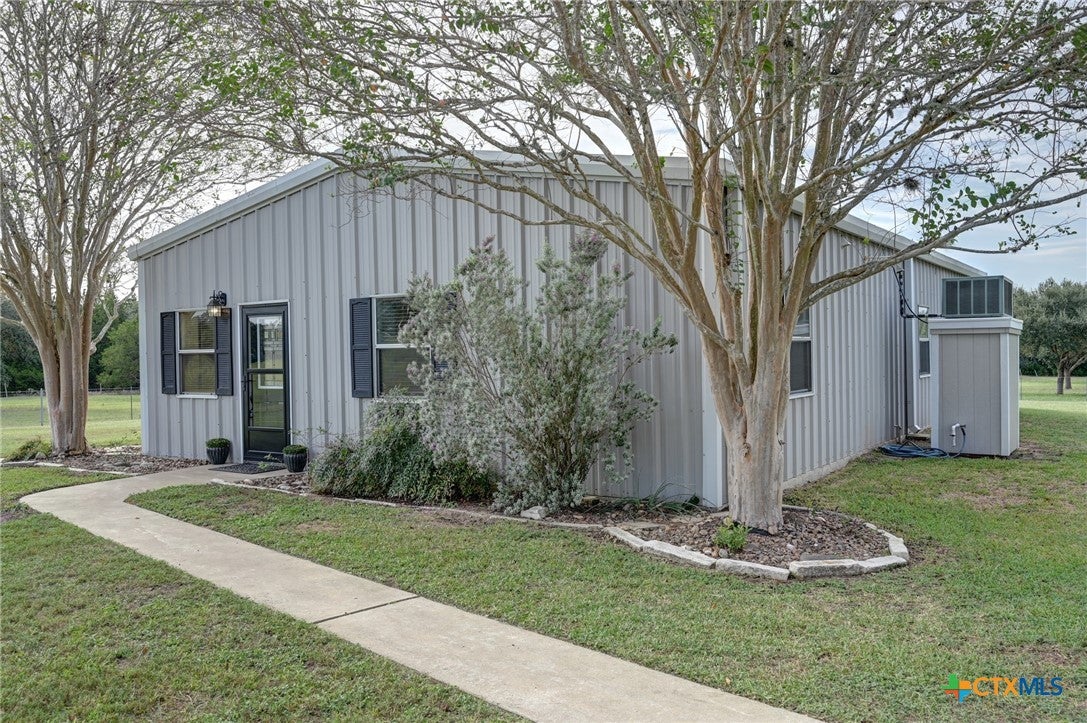 6830 County Road 444