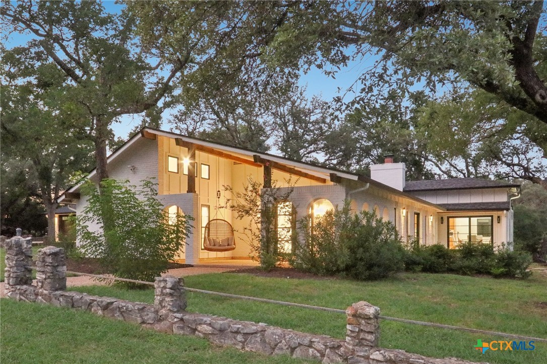 707 Harbor Drive