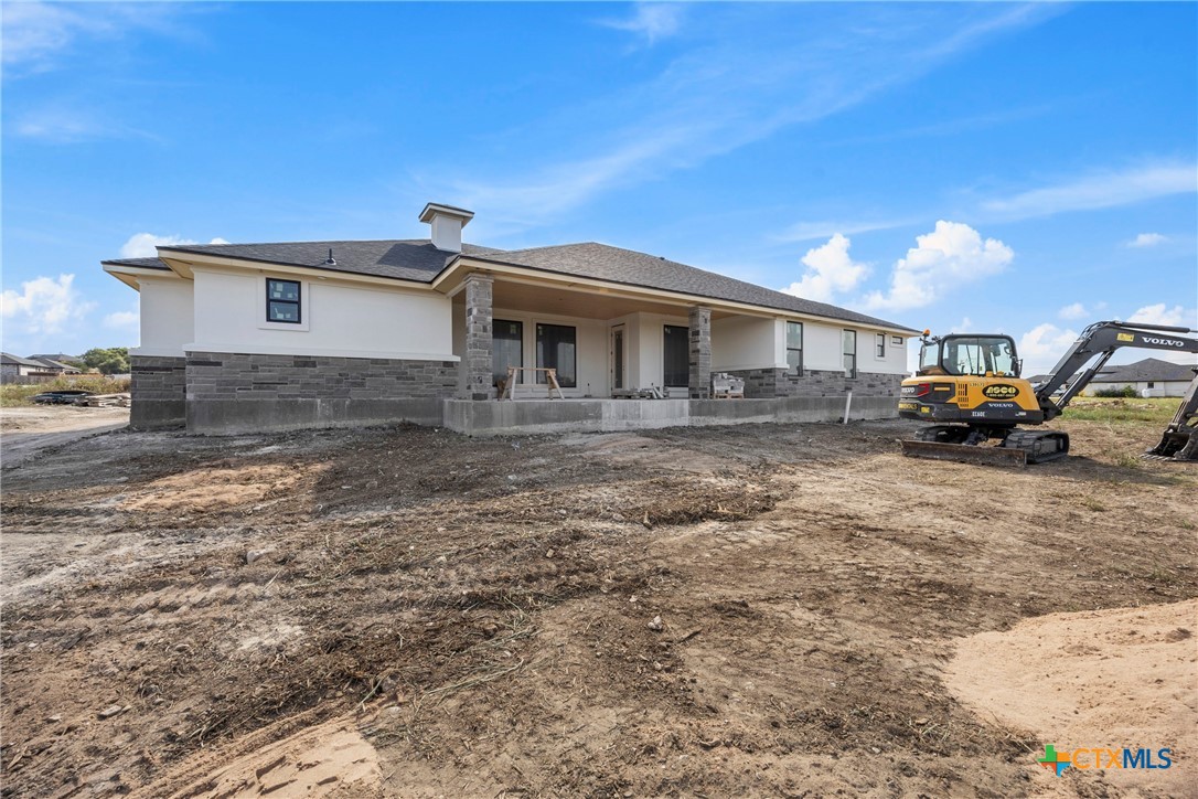 1126 Northcross Drive