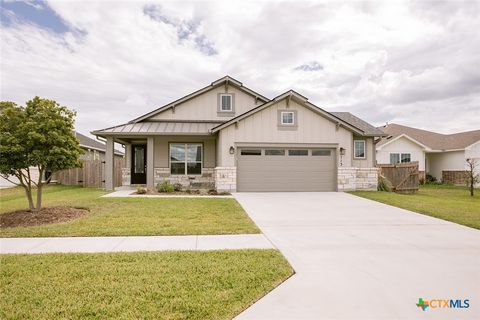 113 Persimmon Court Victoria TX 77904