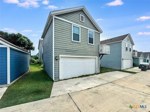 Photo of 340 Perry Street #Garage Apartment, San Marcos, TX 78666 (MLS # 578991)