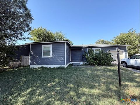 Photo of 1503 N W S YOUNG Drive, Killeen, TX 76543 (MLS # 597502)