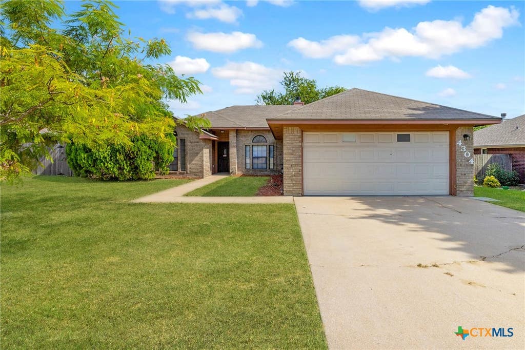 Photo of 4304 Teal Drive, Killeen, TX 76542 (MLS # 620648)