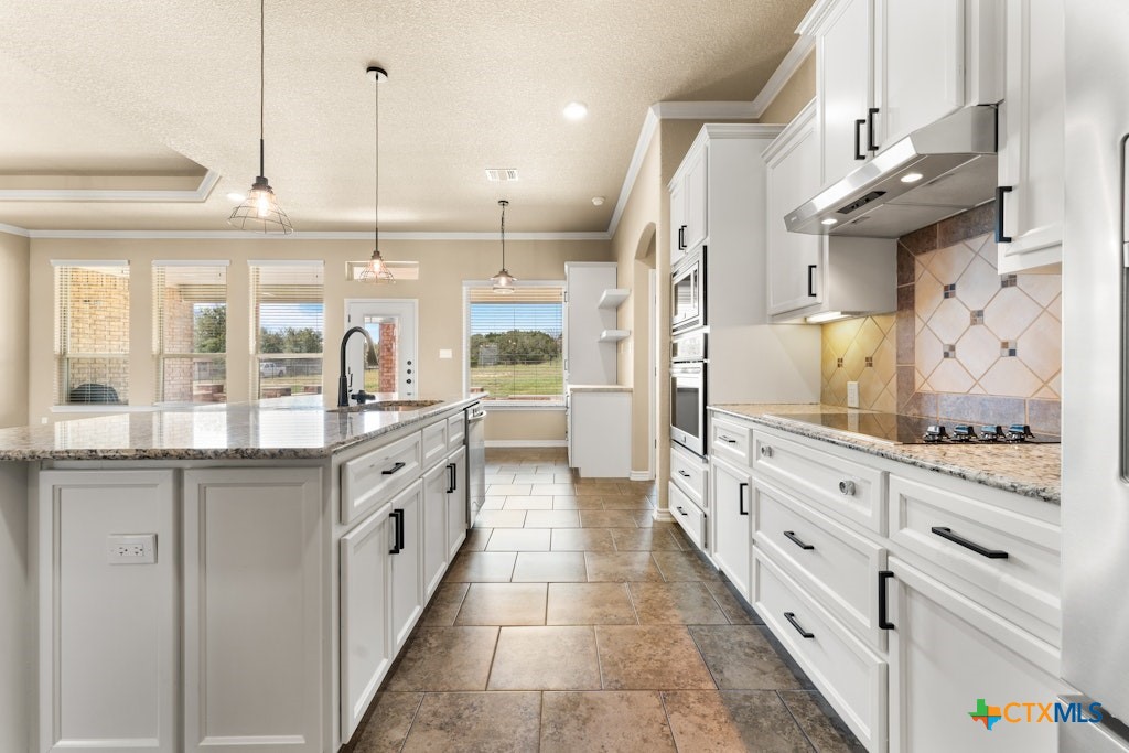 880 County Road 4772