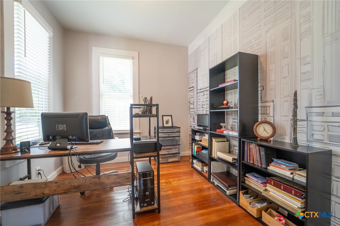 707 N Washington Street