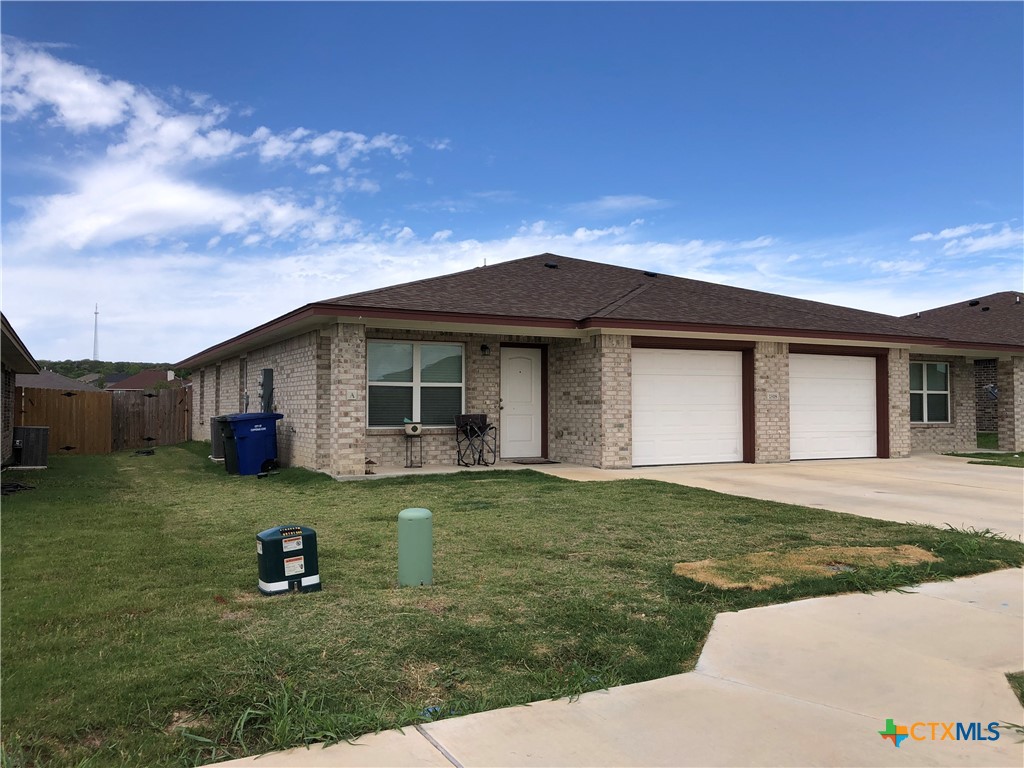 1818 Castroville Trail
