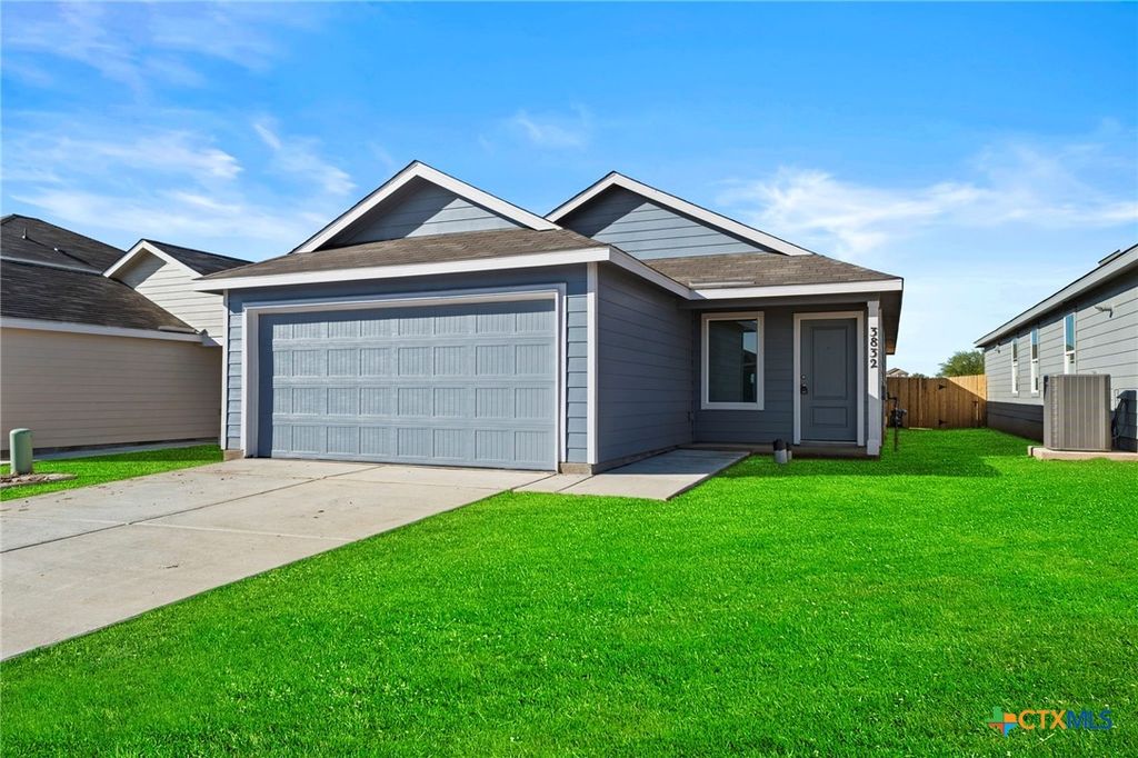 Photo of 3832 Swift Fox, New Braunfels, TX 78132 (MLS # 611085)