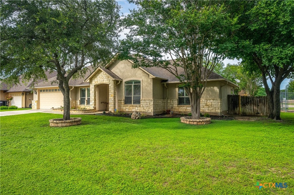 Photo of 130 Rock Dove Lane, Other, TX 78123 (MLS # 616716)