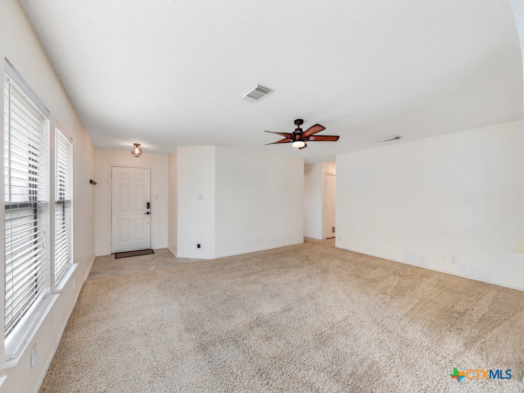 1085 Stone Hollow Hollow