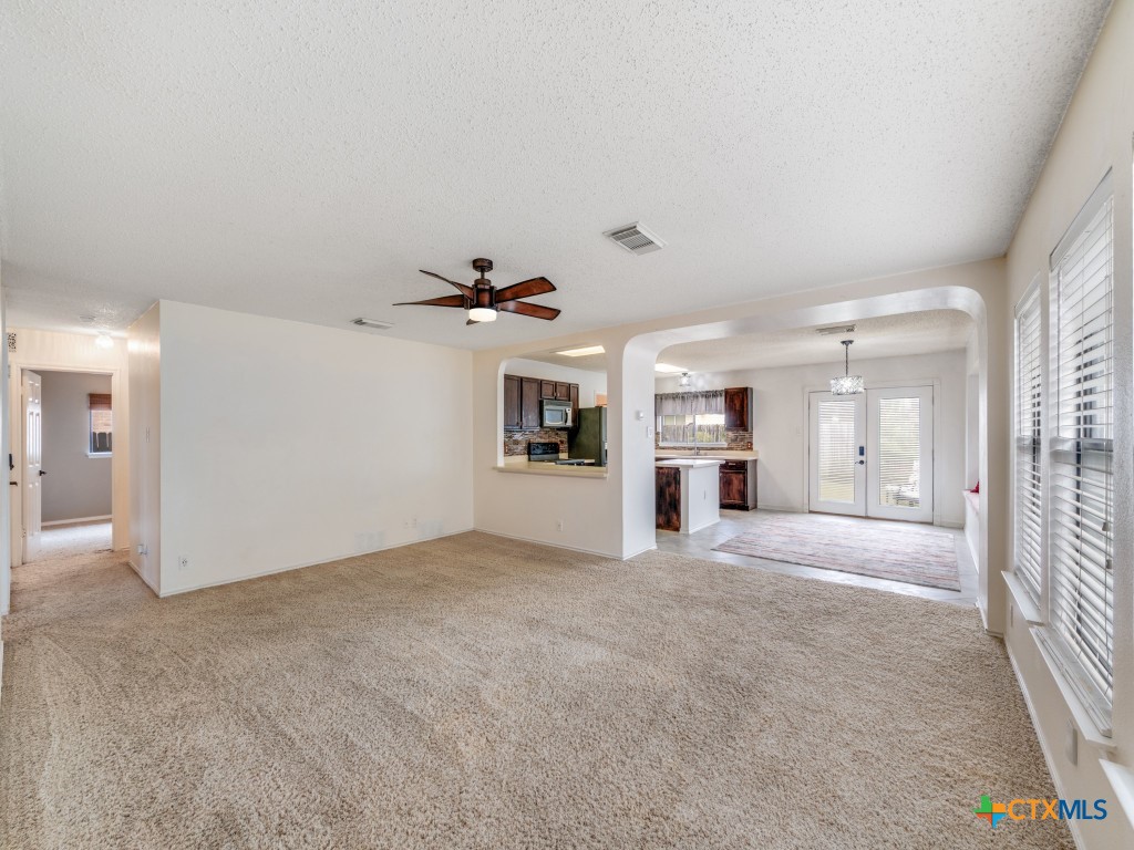 1085 Stone Hollow Hollow