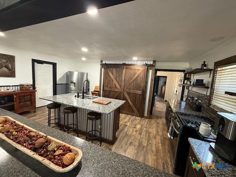 Photo of 202 Clark Street, Yoakum, TX 77995 (MLS # 600489)