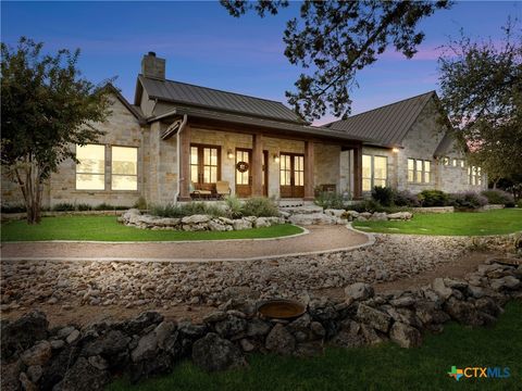 Photo of 1524 White River Road, Canyon Lake, TX 78133 (MLS # 610209)