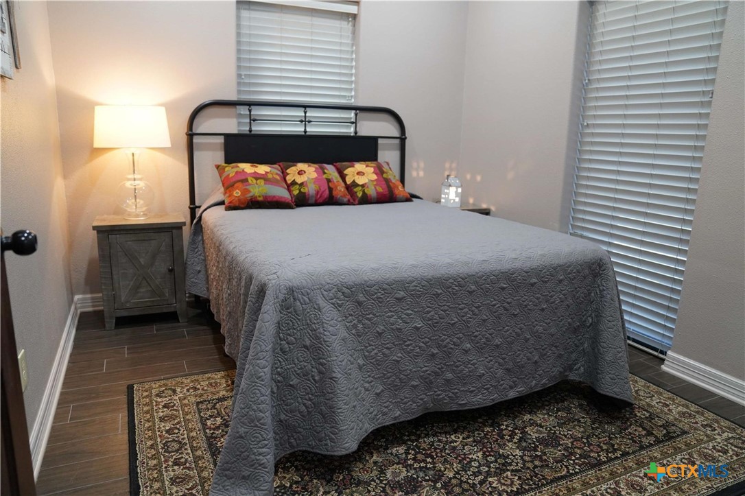 Sheridan, Texas, 77475, United States, 8 Bedrooms Bedrooms, ,5 BathroomsBathrooms,Residential,Active,1960171