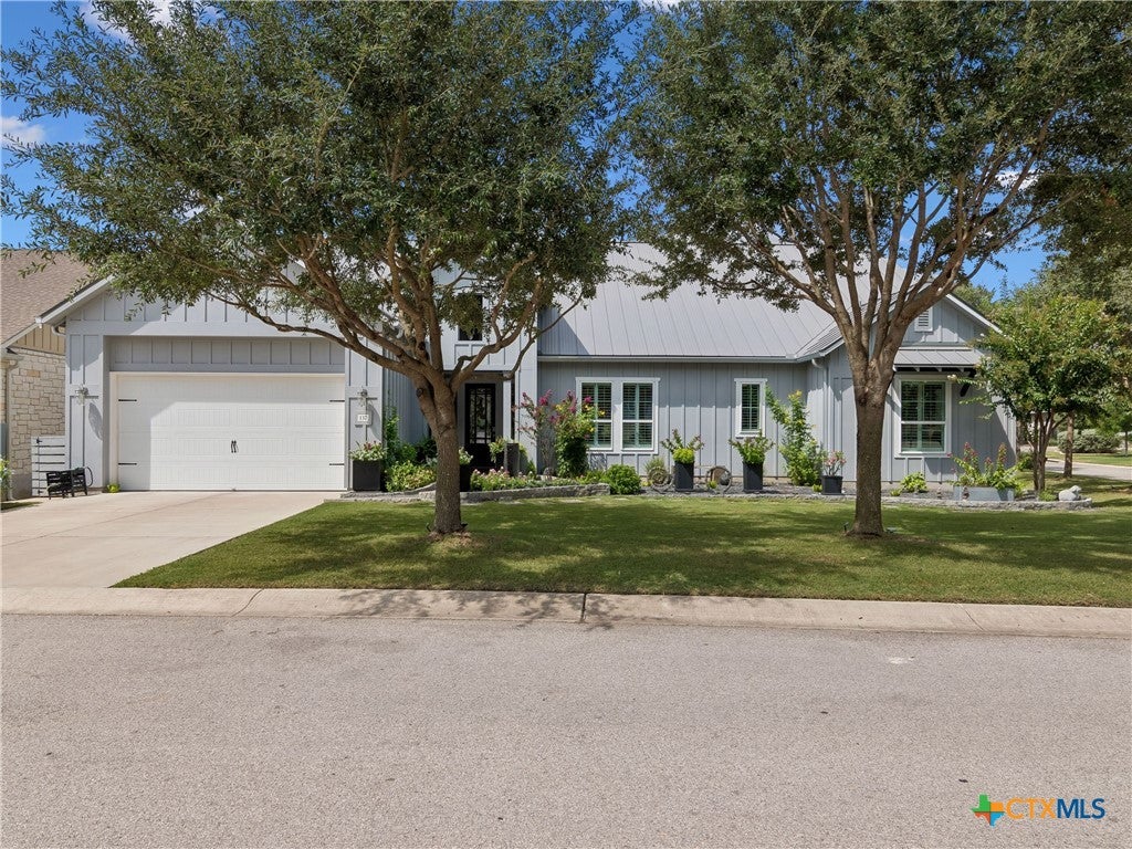 Photo of 137 Sowing Oak Drive, San Marcos, TX 78666 (MLS # 621722)