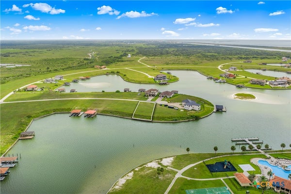 145 CHARDONNAY WAY, PORT O CONNOR, TX 77982 - Image a1feb66e9d70166afea1effb5b7ffe1a/970486797