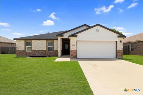 Photo of 6309 Brushy Creek Drive, Killeen, TX 76549 (MLS # 619066)