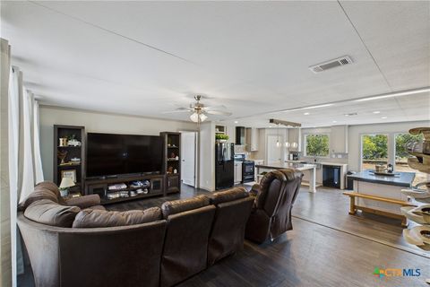 200 Sterling Road Seguin TX 78155