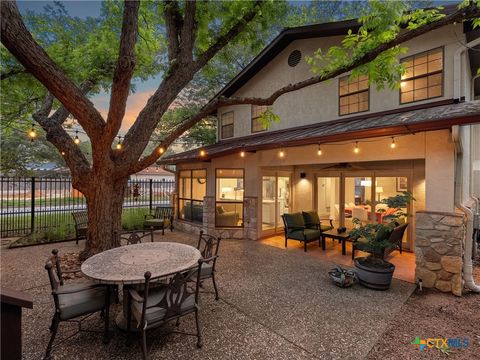 Photo of 299 W Edgewater Terrace, New Braunfels, TX 78130 (MLS # 610425)