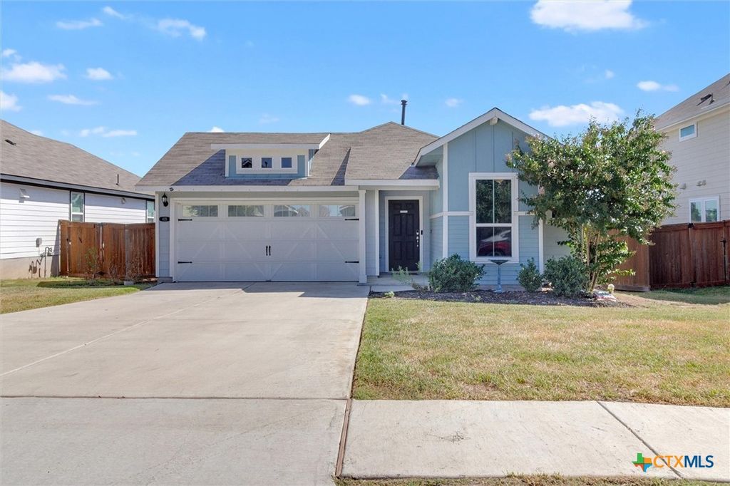 Photo of 425 Spiny Lizard Lane, San Marcos, TX 78666 (MLS # 591325)