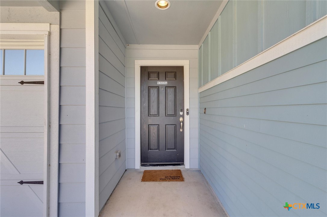 425 Spiny Lizard Lane