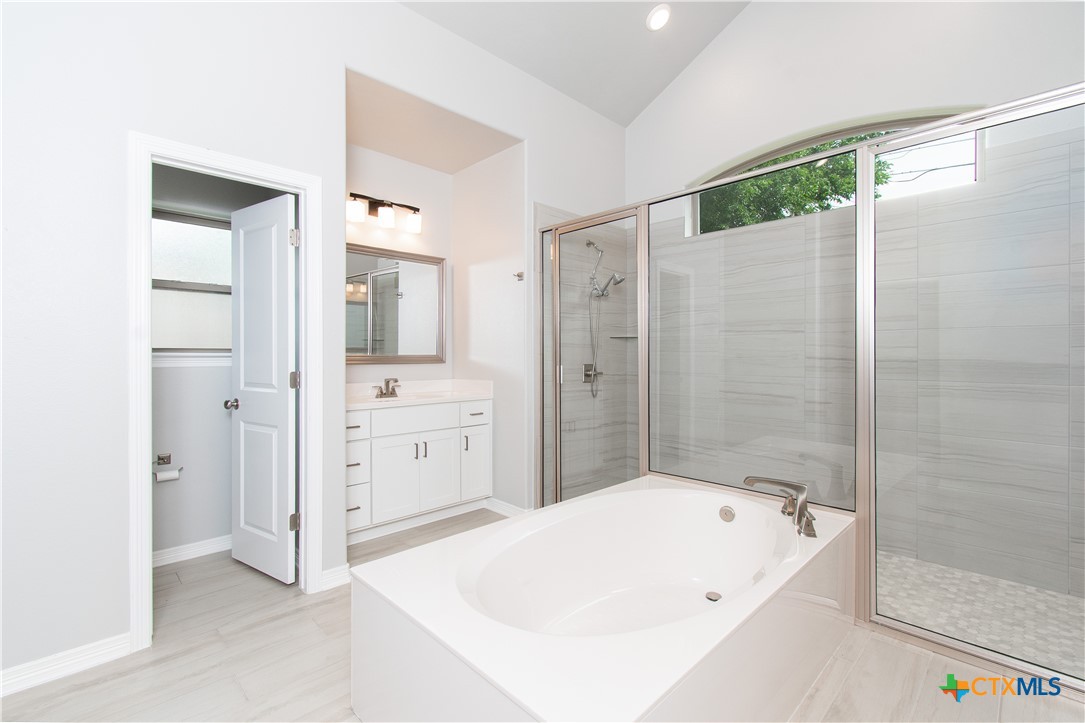 Temple, Texas 76502, United States, 4 Bedrooms Bedrooms, ,3 BathroomsBathrooms,Residential,Active,136980