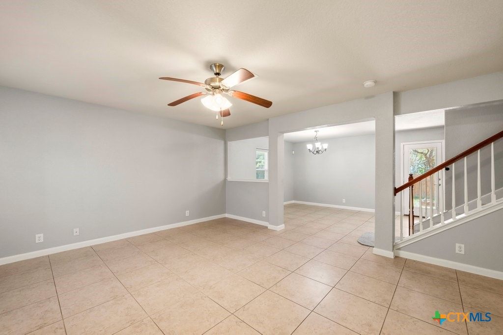 Photo of 1937 Stonehaven, San Marcos, TX 78666 (MLS # 610178)