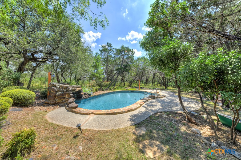 639 Bluff Ridge Court