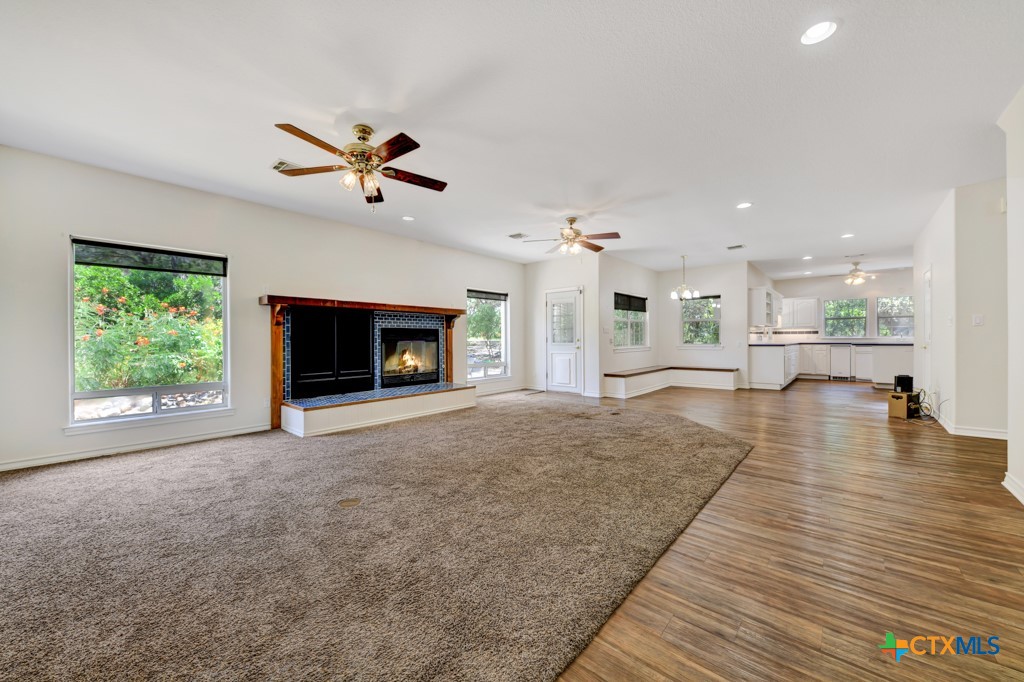 New Braunfels, Texas 78132, United States, 3 Bedrooms Bedrooms, ,3 BathroomsBathrooms,Residential,Active,186993