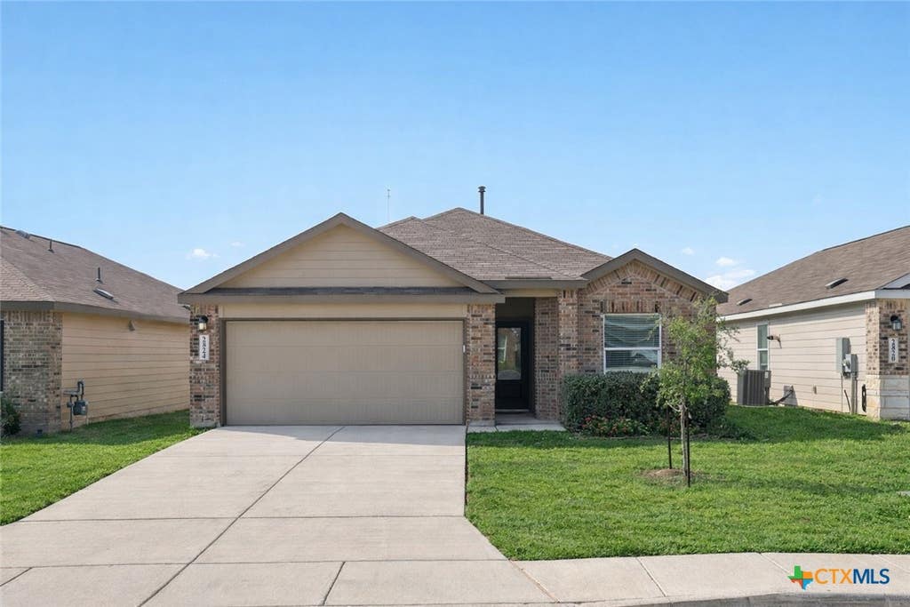 Photo of 2824 Green Finch, New Braunfels, TX 78130 (MLS # 604268)