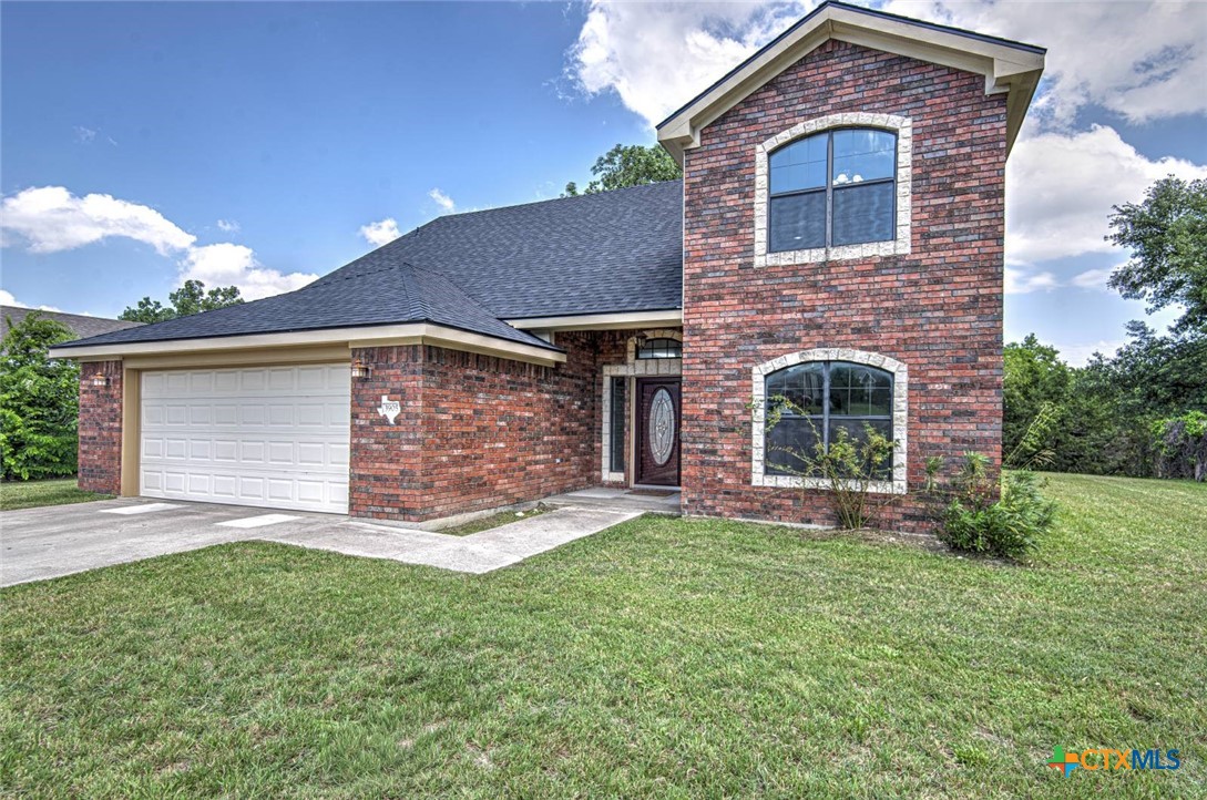 3905 Maid Marian Circle