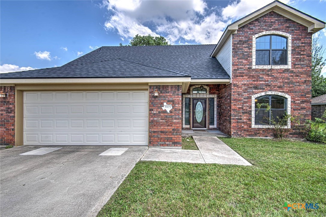 3905 Maid Marian Circle
