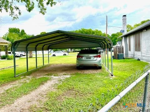 A home in Cuero