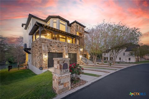 Photo of 134 Bandit Beach Road, New Braunfels, TX 78130 (MLS # 611247)