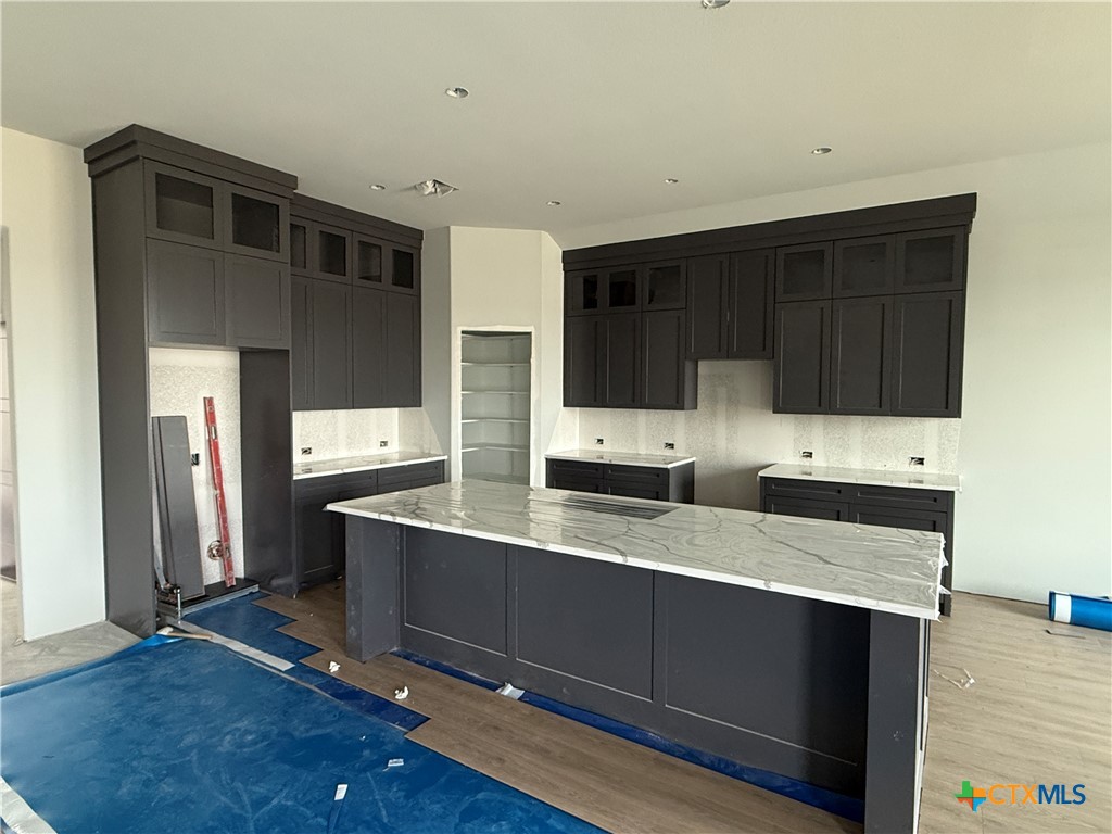 1122 Northcross Drive