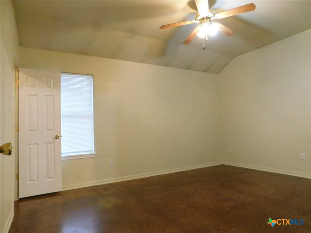 1913 Charleston Court