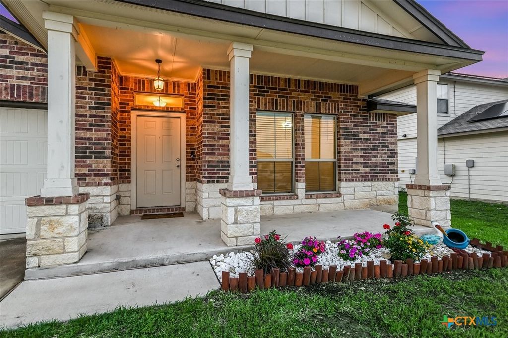 Photo of 2023 Wigeon Way, Copperas Cove, TX 76522 (MLS # 610878)