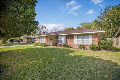Photo of 3104 Erwin Avenue, Victoria, TX 77901 (MLS # 600029)