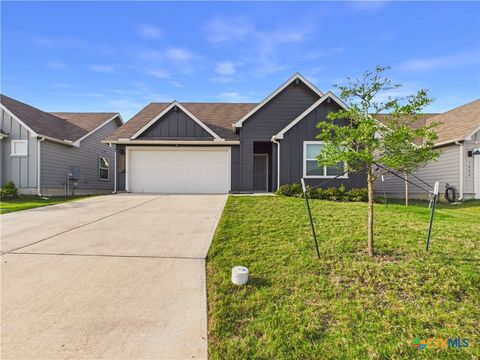 Photo of 1012 Betsy Drive, Seguin, TX 78155 (MLS # 613298)