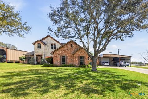 Photo of 14 Park Lane, Victoria, TX 77904 (MLS # 607532)