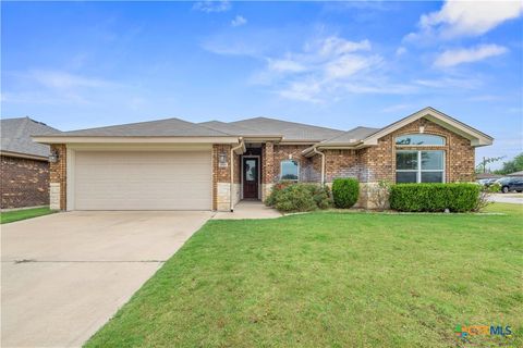 Photo of 1816 Carriage House Drive, Temple, TX 76502 (MLS # 620121)