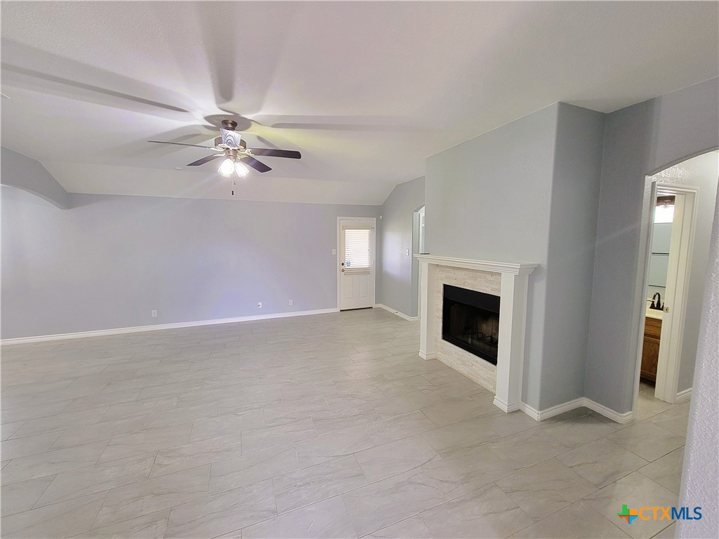 2908 Canadian River Loop