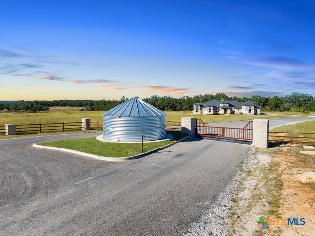 618 Windmill Ridge Drive