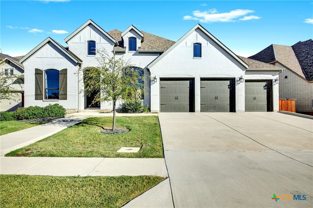 Photo of 113 University Lands Drive, Liberty Hill, TX 78642 (MLS # 610489)